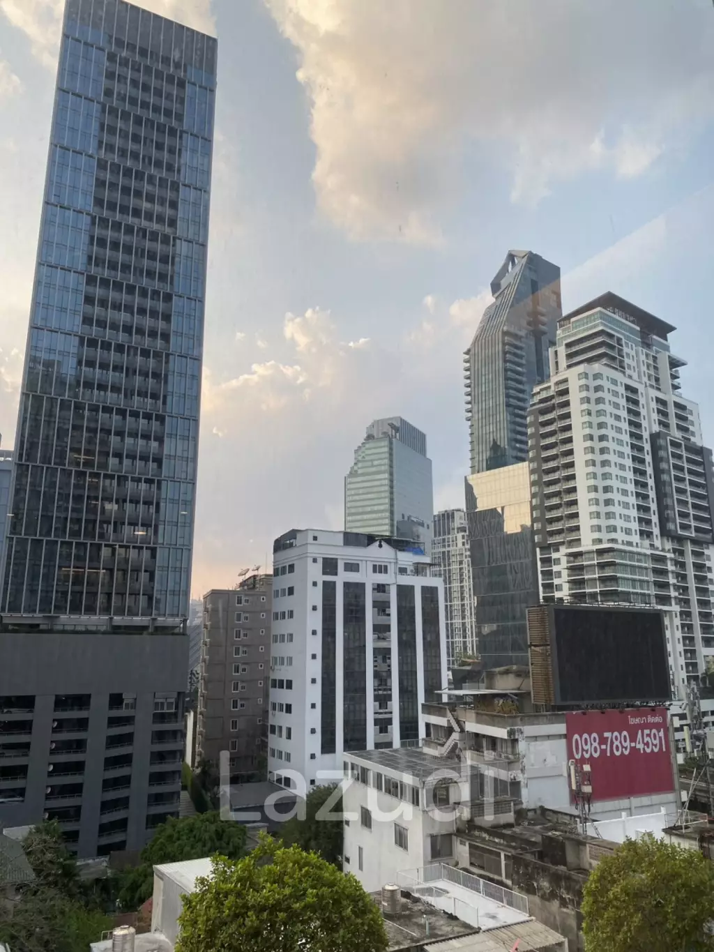 1 Bedroom  1 Bathroom 52 SQ.M The Address Sukhumvit 28