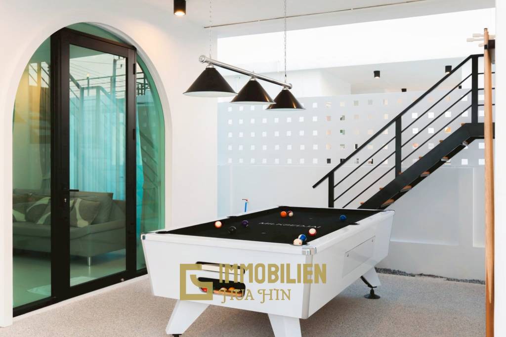 286 qm 4 Bett Haus Für Miete