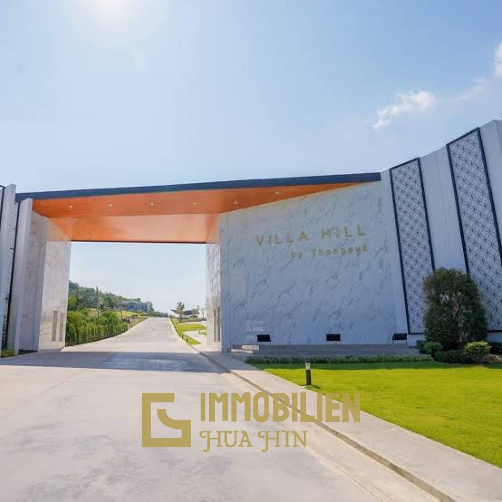 บ้านเดี่ยวสไตล์โมเดิร์นพร้อมสระว่ายน้ำ ปากน้ำปราณ