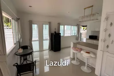 Stunning 3-Bedroom, 3-Bathroom Villa in Taling Ngam