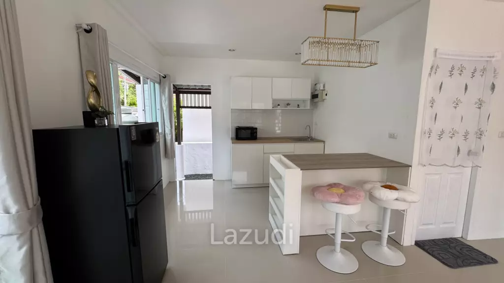 Stunning 3-Bedroom, 3-Bathroom Villa in Taling Ngam