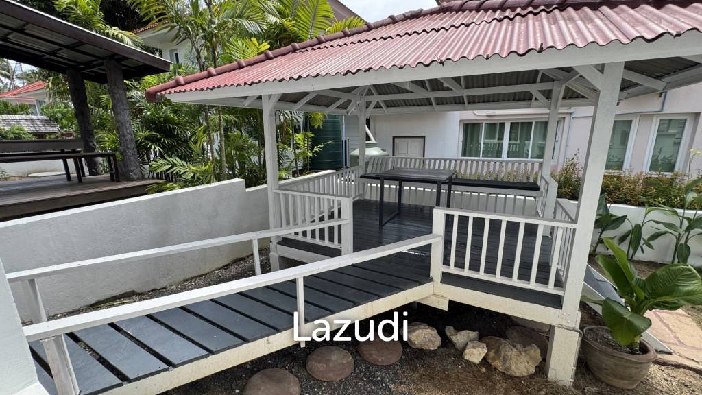 Stunning 3-Bedroom, 3-Bathroom Villa in Taling Ngam