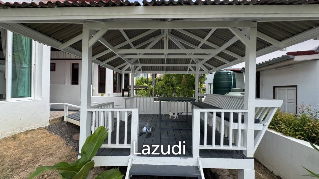 Stunning 3-Bedroom, 3-Bathroom Villa in Taling Ngam