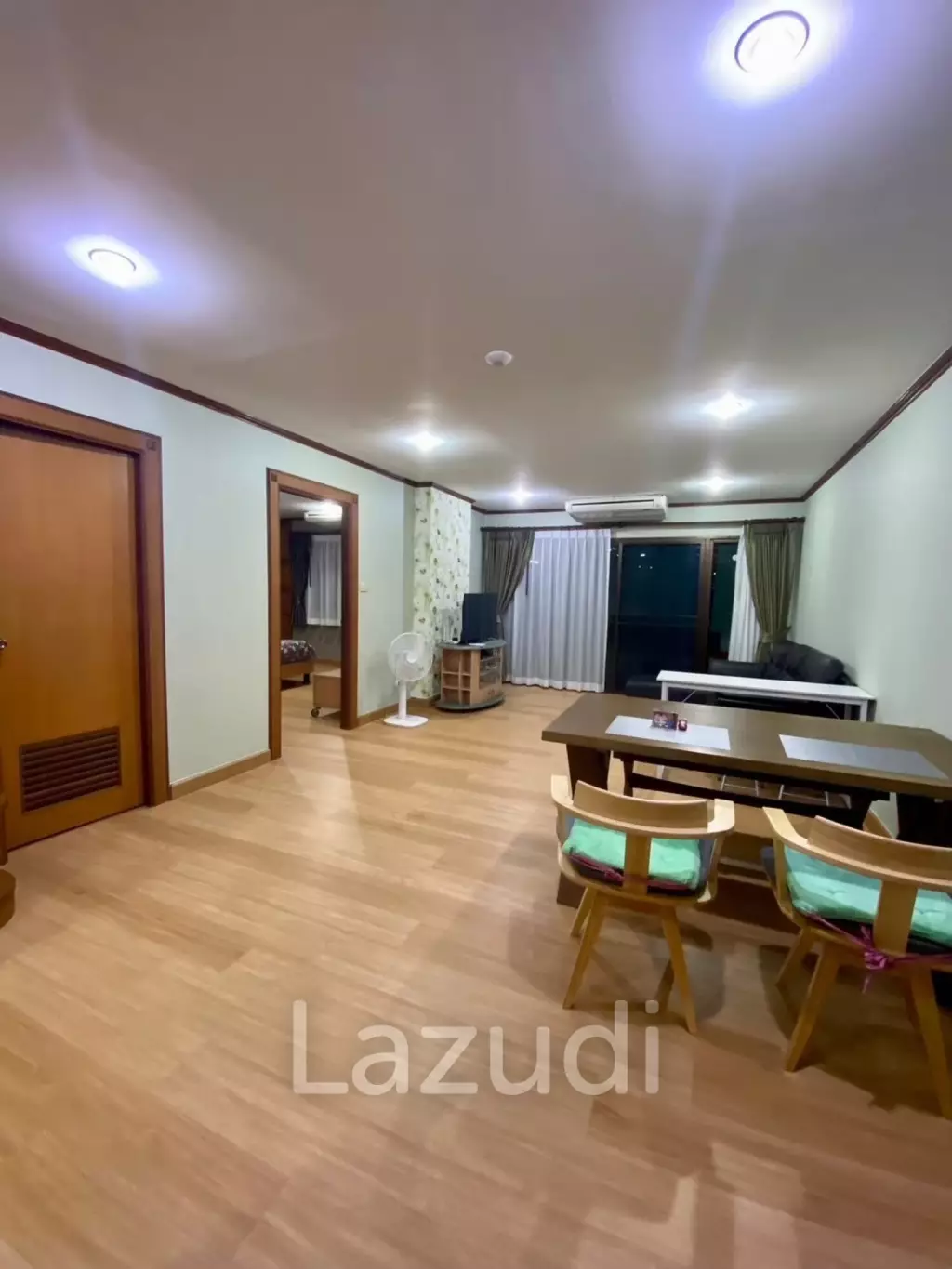 1 Bedroom 1 Bathroom 67 Sq.m Aree Place Sukhumvit 26