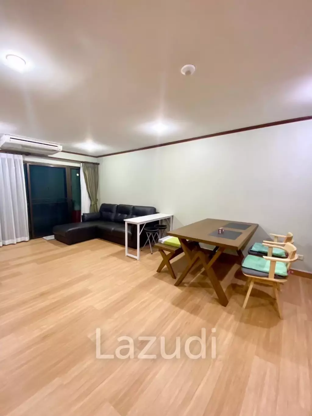 1 Bedroom 1 Bathroom 67 Sq.m Aree Place Sukhumvit 26