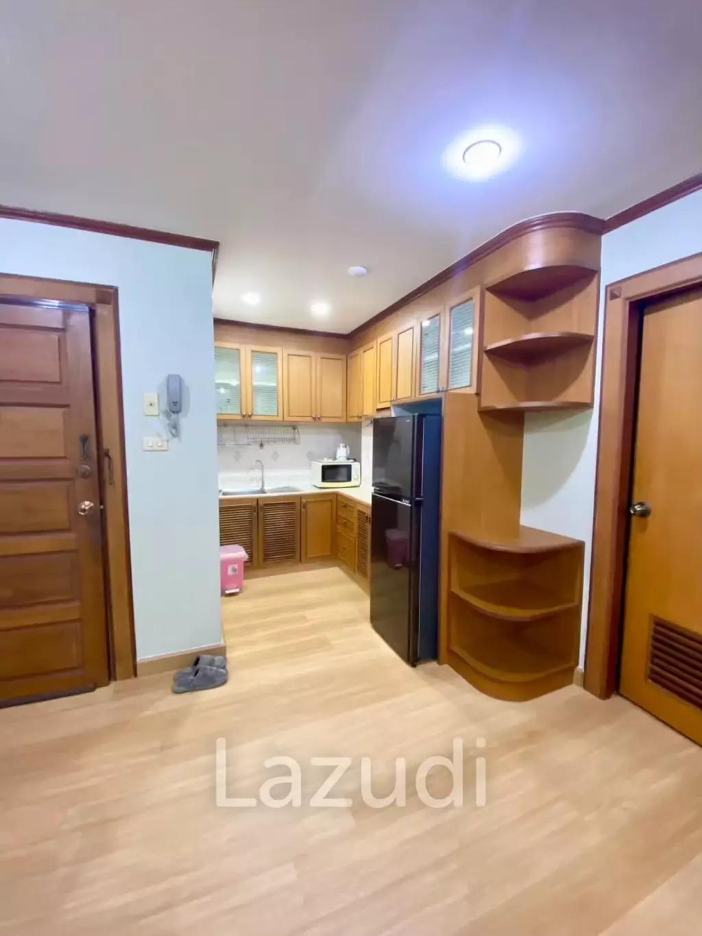 1 Bedroom 1 Bathroom 67 Sq.m Aree Place Sukhumvit 26