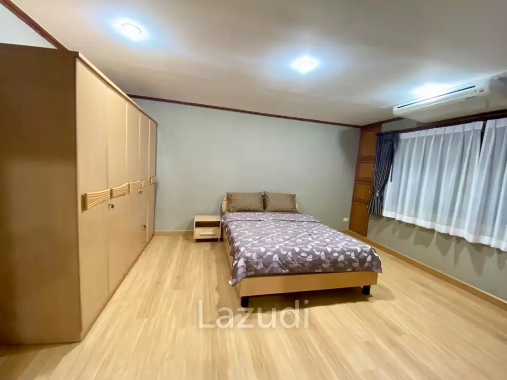 1 Bedroom 1 Bathroom 67 Sq.m Aree Place Sukhumvit 26
