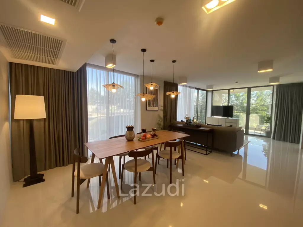 Luxury Living Beachfront, Big Condo