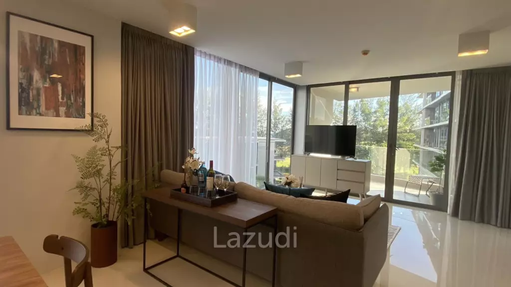 Luxury Living Beachfront, Big Condo
