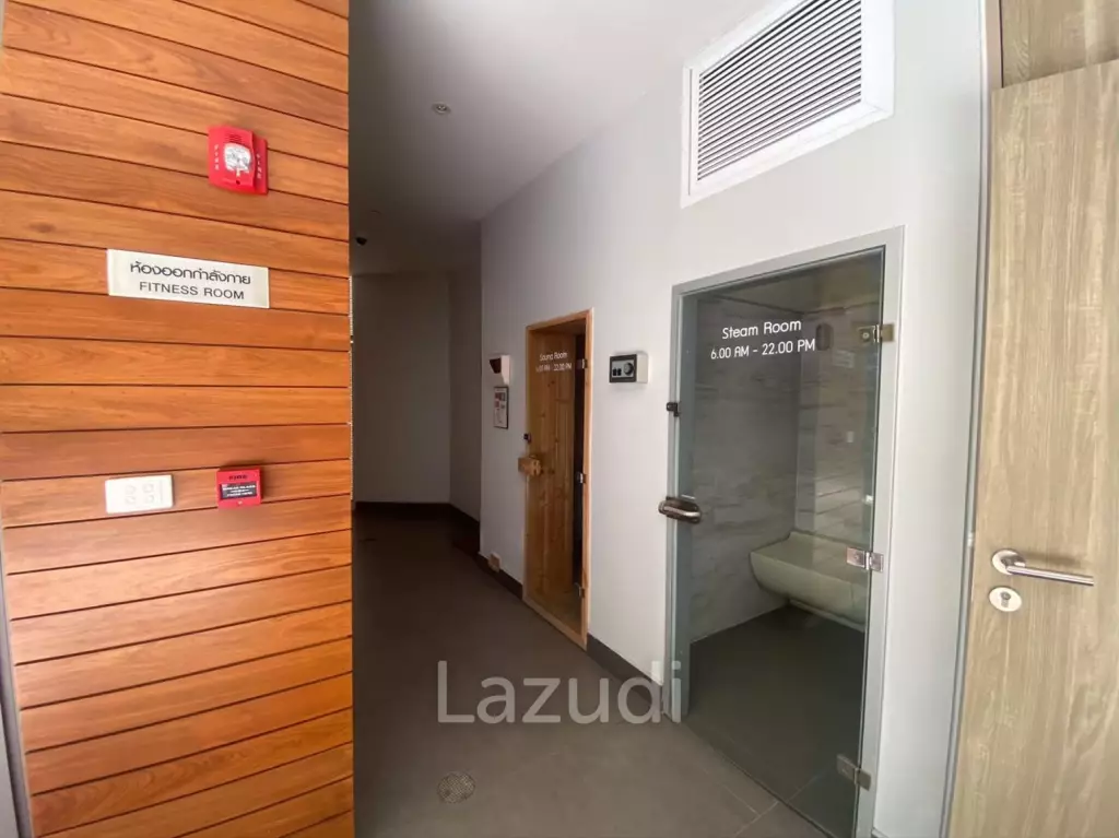 Luxury Living Beachfront, Big Condo