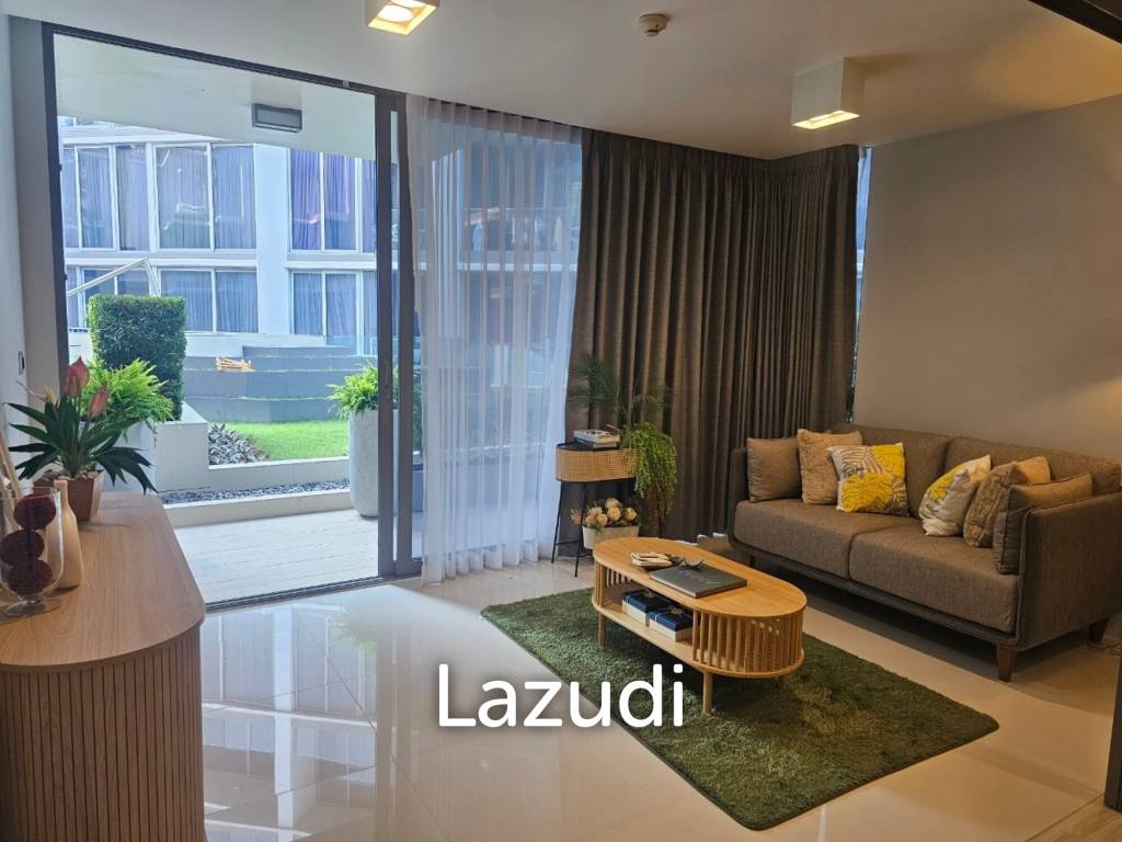 Condo with private garden, jacuzzi and more!