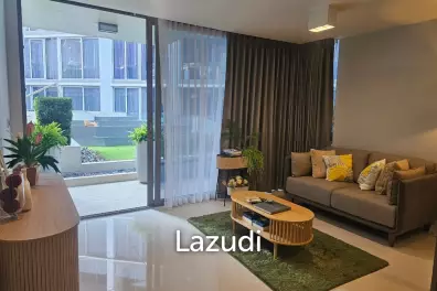 Condo with private garden, jacuzzi and more!
