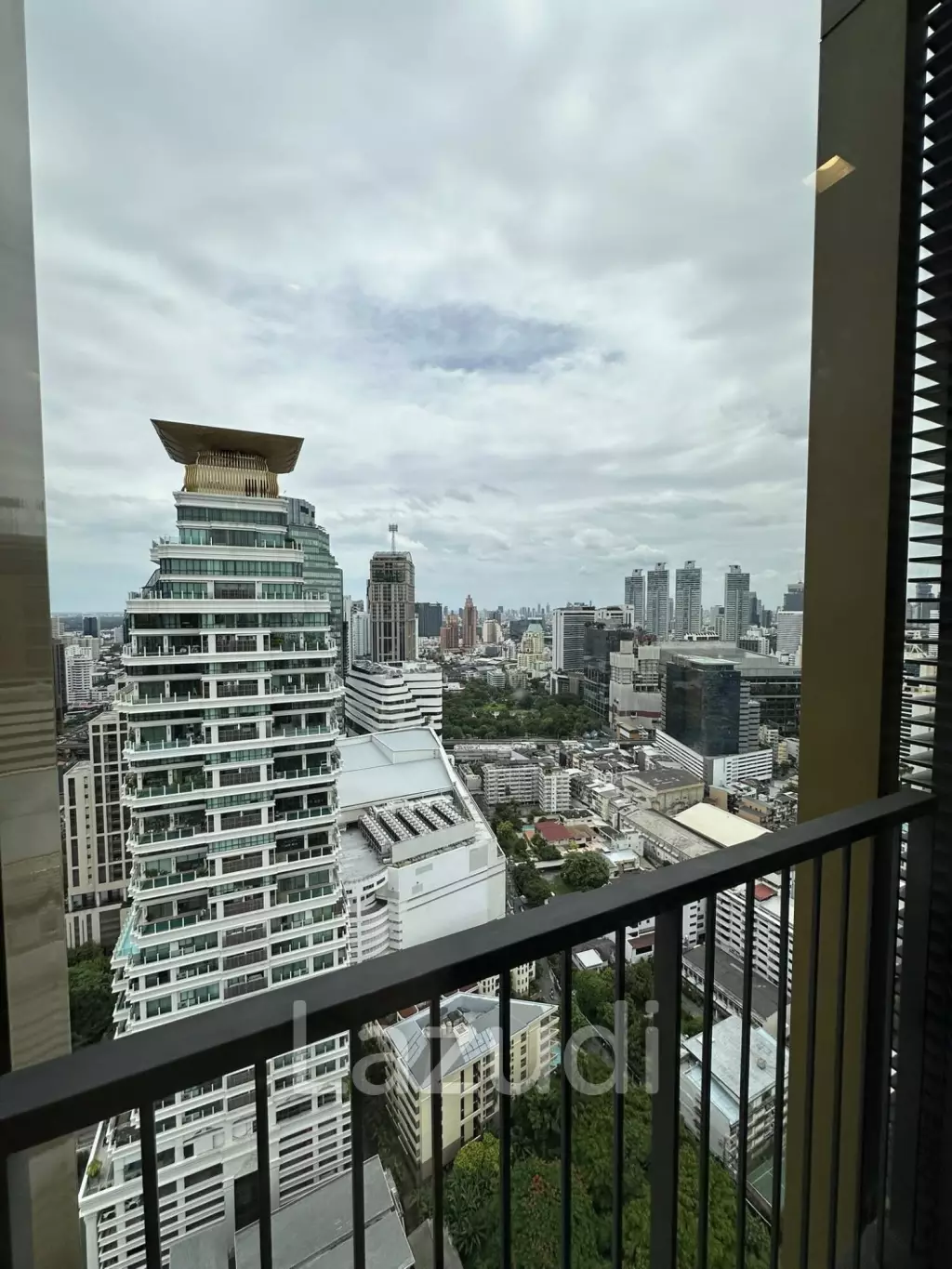 2 Bedroom  2 Bathroom 60 SQ.M  Noble state 39