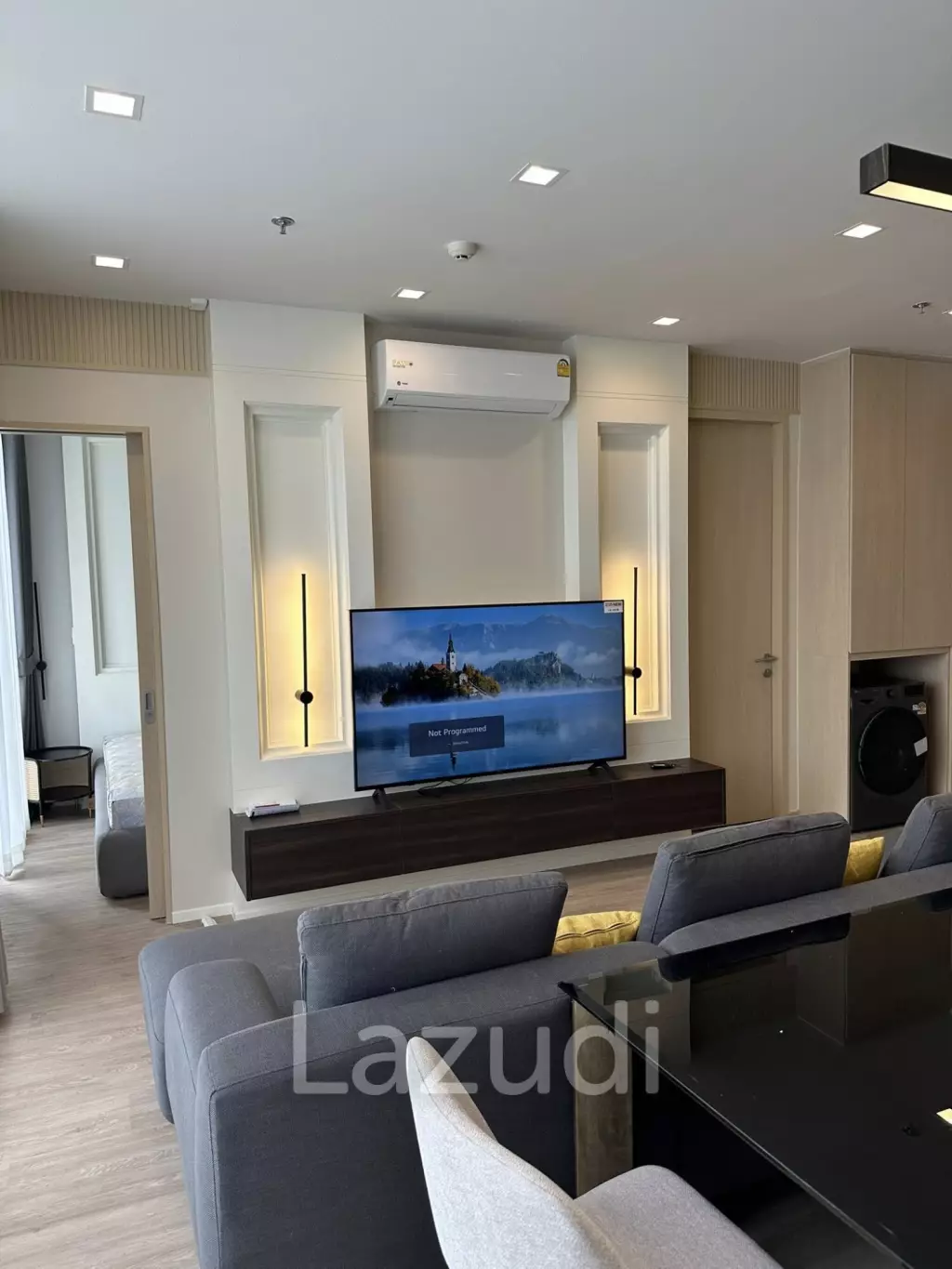 2 Bedroom  2 Bathroom 60 SQ.M  Noble state 39