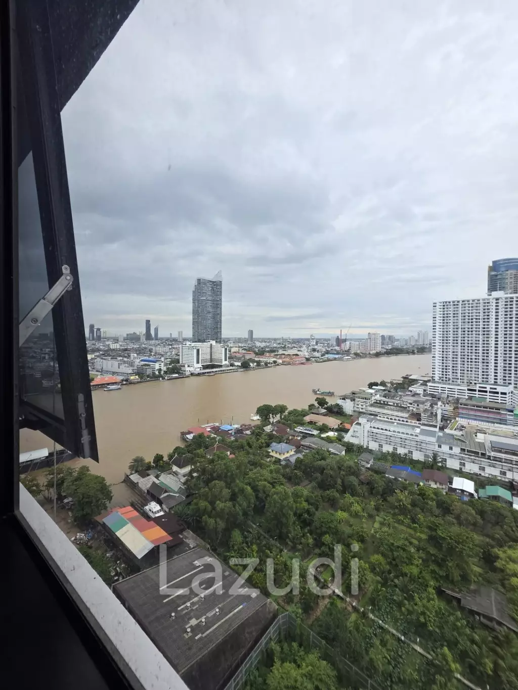 Studio 1 Bath 26 SQ.M Chapter Charoennakorn-Riverside