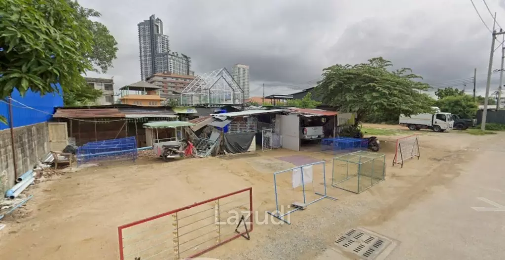 Land 668 SQ.M. In Soi Regional Pattaya For Sale
