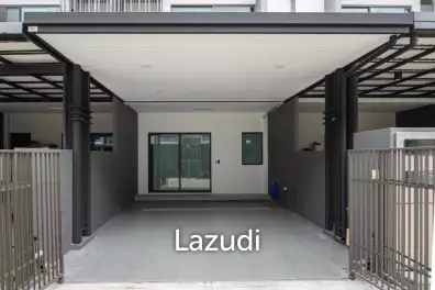 3 Bedroom 4 Bathroom 168 Sq.m The Landmark Ekamai-Ramindra