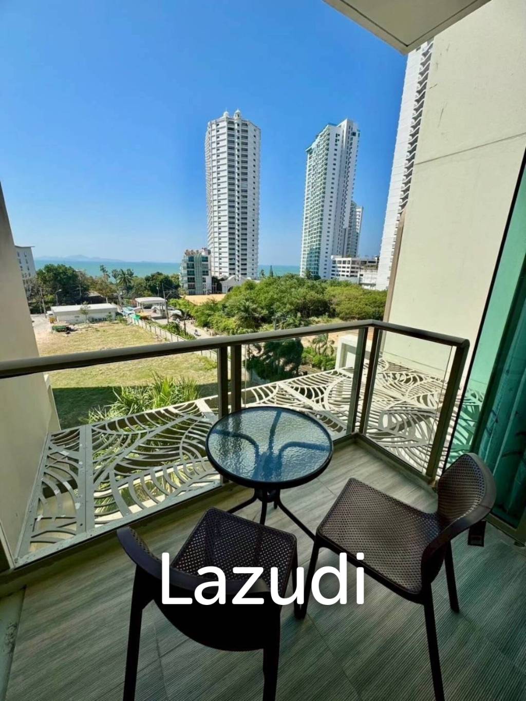 1 Bed 1 Bath 35 SQ.M. The Riviera Wongamat Beach