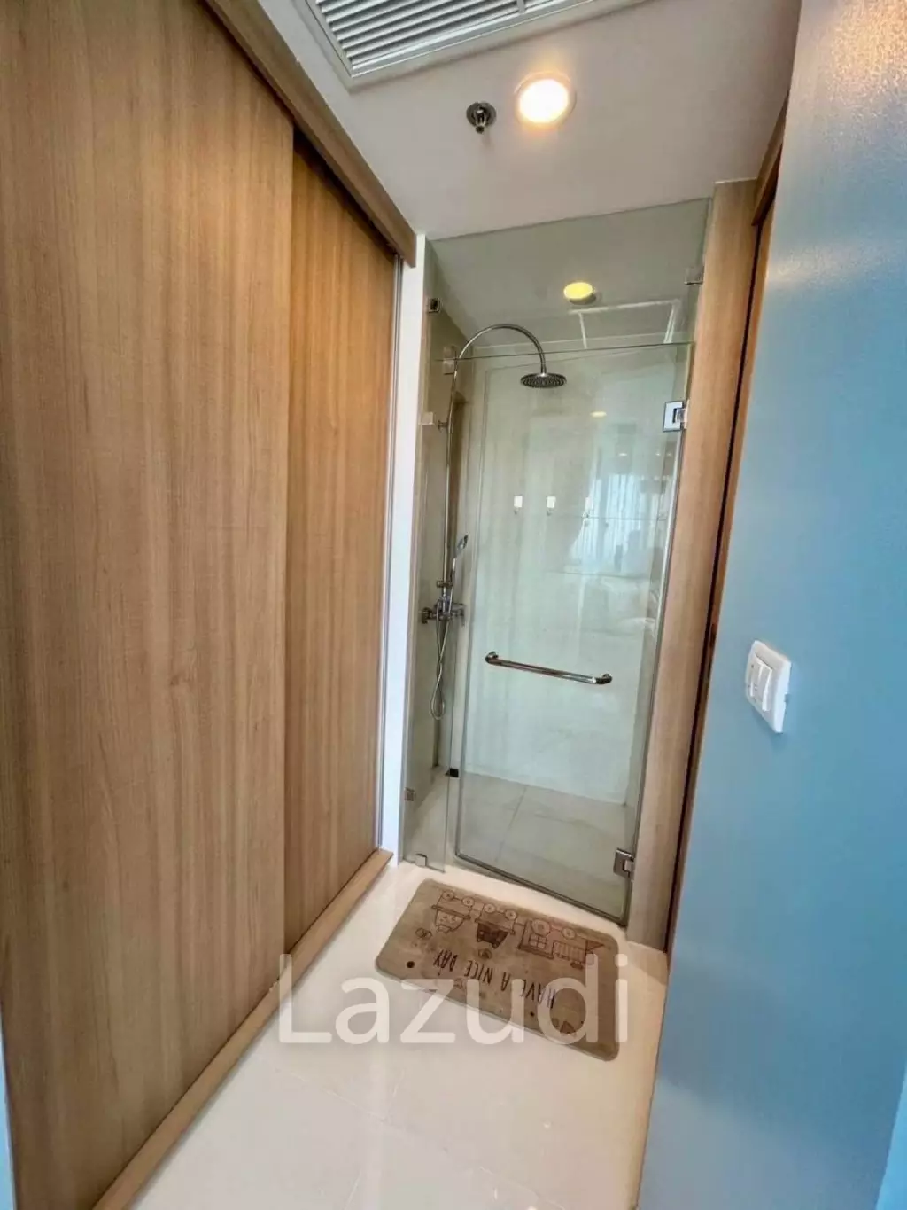 1 Bed 1 Bath 35 SQ.M. The Riviera Wongamat Beach