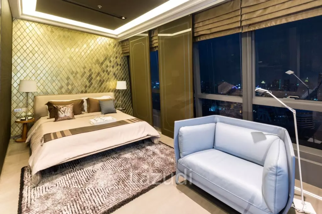Luxurious Hyde Sukhumvit 13 Condo in Bangkok