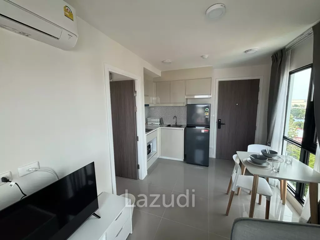 MIRA MONTE : Top Floor 1-Bedroom | Mountain Views | Prime Location