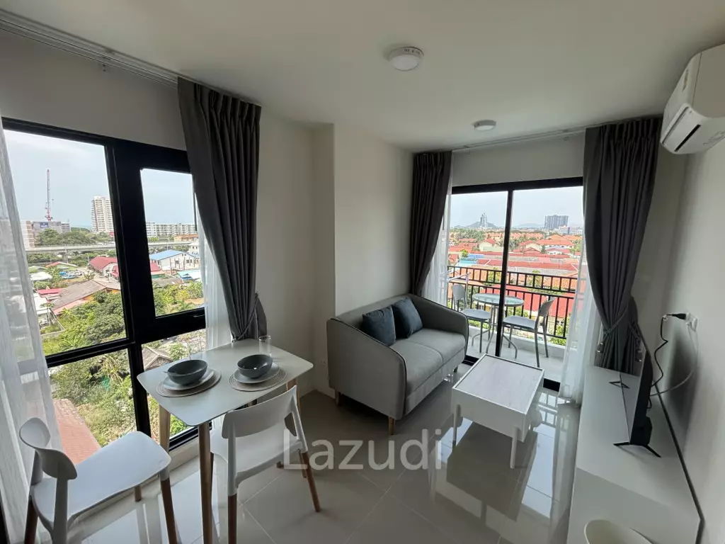 MIRA MONTE : Top Floor 1-Bedroom | Mountain Views | Prime Location