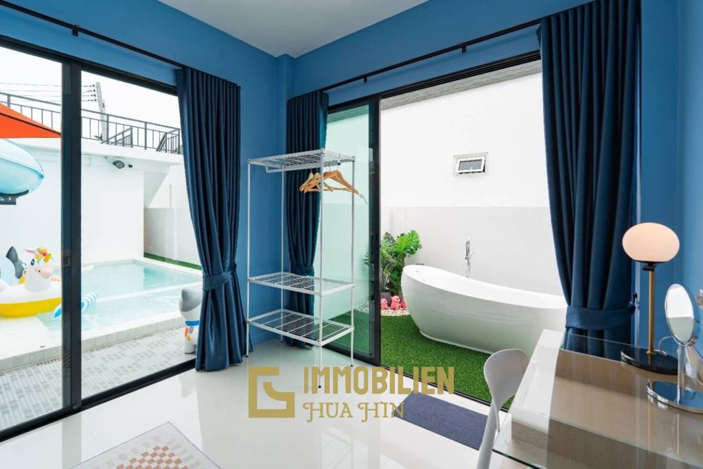 Club 112 Villa mit 3 Schlafzimmern in Thap Tai Hua Hin