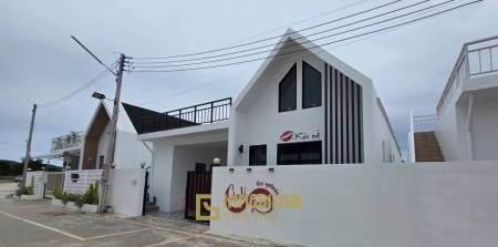 Club 112 Villa mit 3 Schlafzimmern in Thap Tai Hua Hin