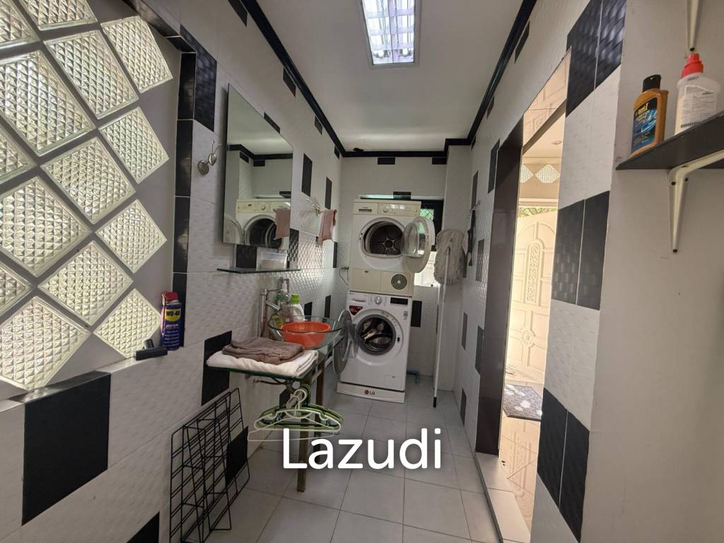 PALM HILL CONDO : 3 bed on ground floor with large condo