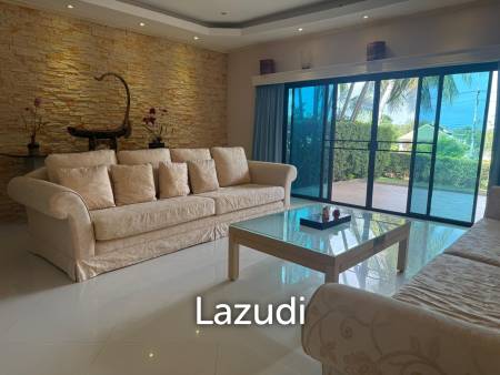 PALM HILL CONDO : 3 bed on ground floor with large condo