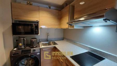 Eckwohnung - oberstes Stockwerk / 70qm / Designermöbel / moderne Küche