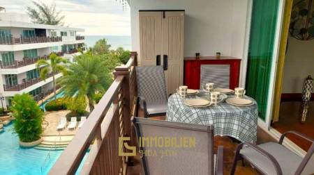 Eckwohnung - oberstes Stockwerk / 70qm / Designermöbel / moderne Küche