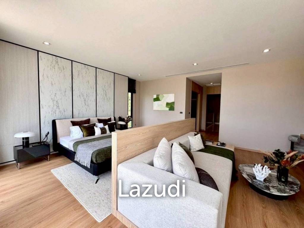 5 Beds 6 Baths 374 SQ.M. Luxury Vista Villa Pattaya