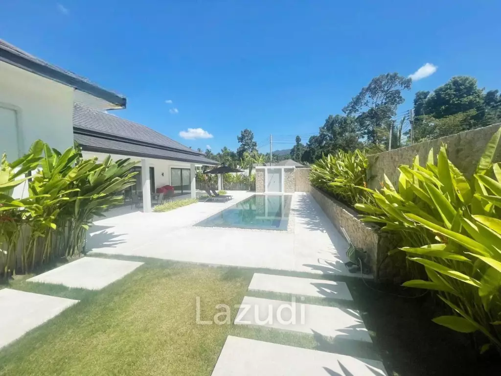 Tropical 3-Bedroom Villa with Gym & Solar Power – Mae Nam, Koh Samui
