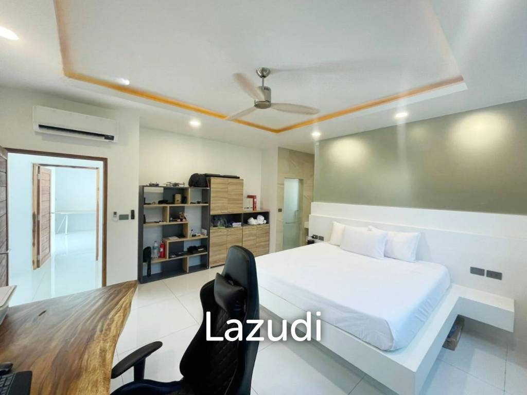 Tropical 3-Bedroom Villa with Gym & Solar Power – Mae Nam, Koh Samui