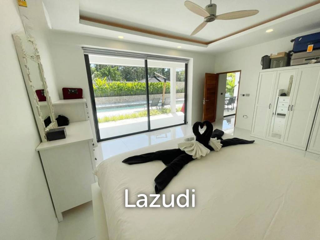 Tropical 3-Bedroom Villa with Gym & Solar Power – Mae Nam, Koh Samui