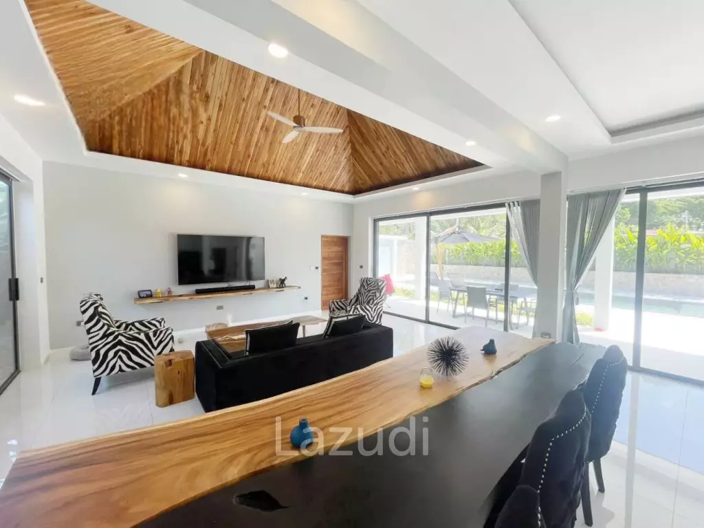 Tropical 3-Bedroom Villa with Gym & Solar Power – Mae Nam, Koh Samui