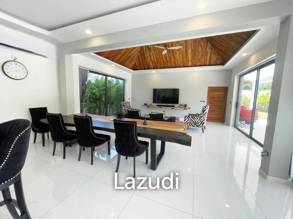Tropical 3-Bedroom Villa with Gym & Solar Power – Mae Nam, Koh Samui