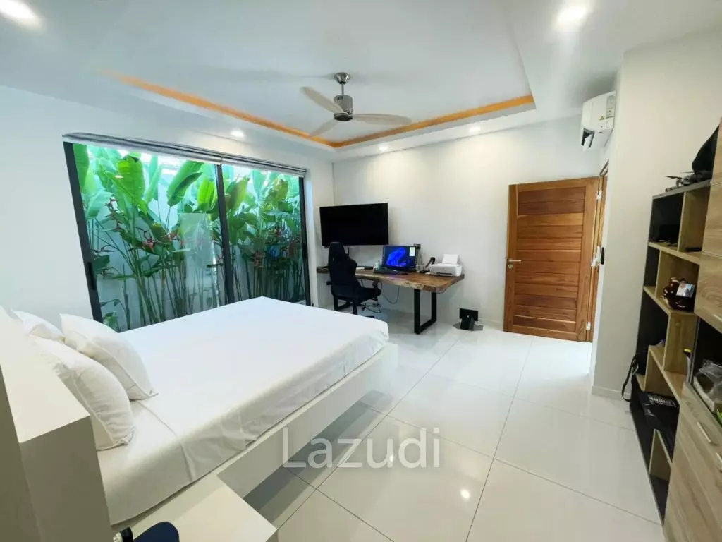 Tropical 3-Bedroom Villa with Gym & Solar Power – Mae Nam, Koh Samui