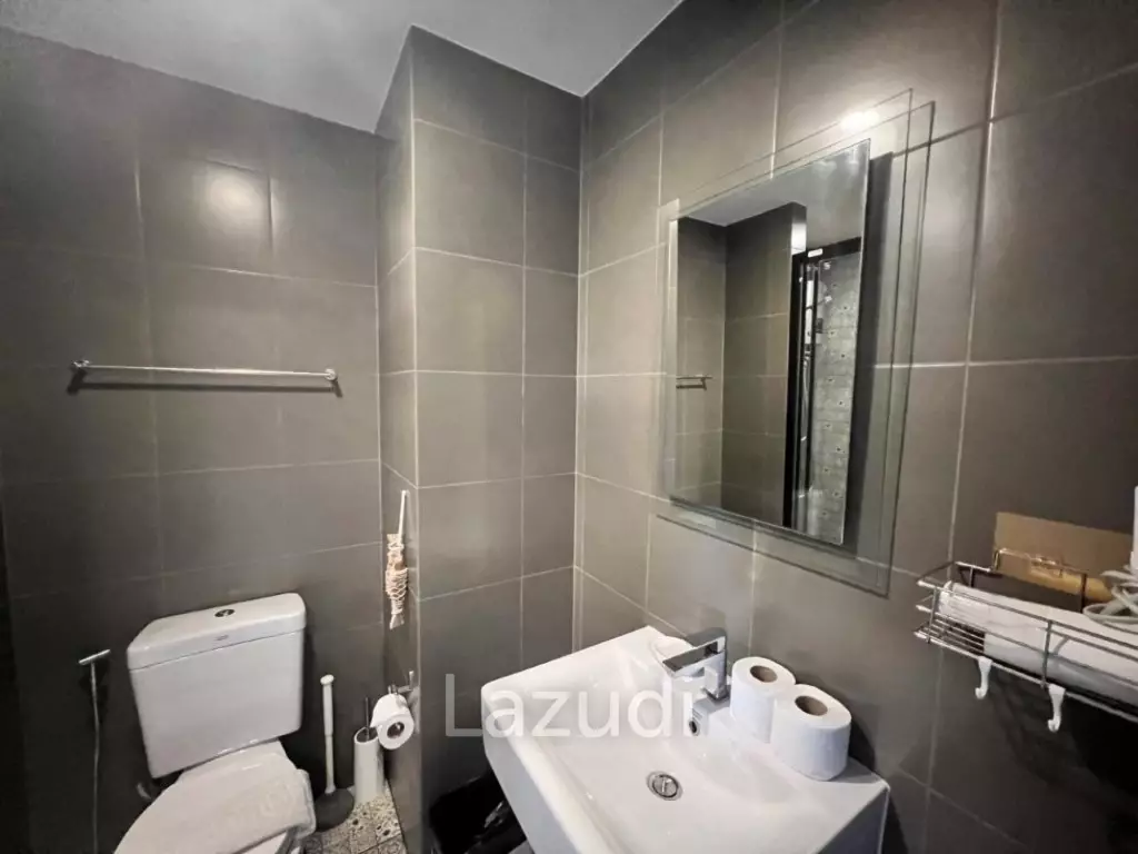 LA CASITA : Studio Condo on 6th Floor