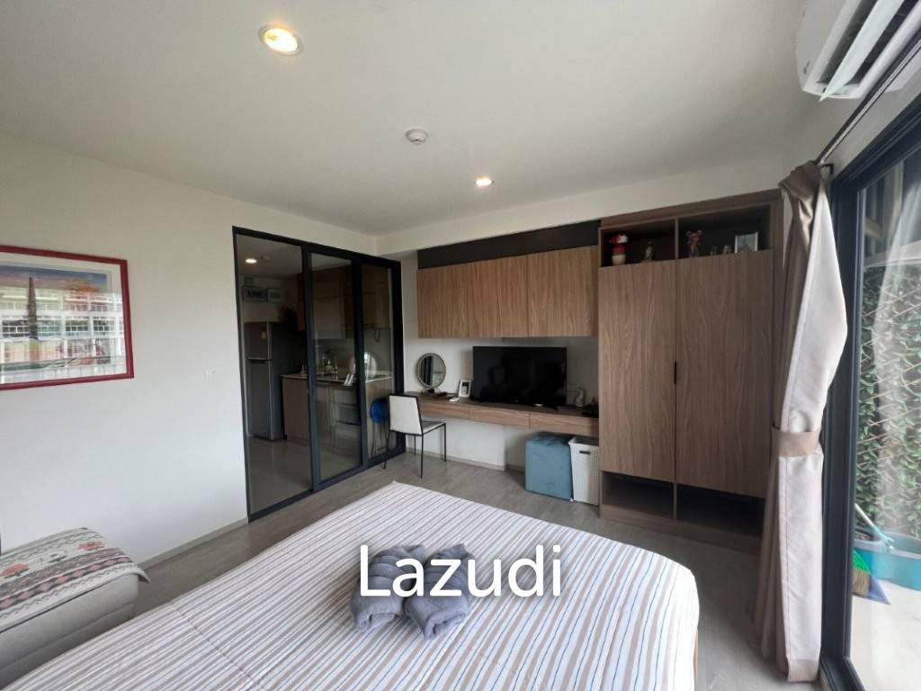 LA CASITA : Studio Condo on 6th Floor
