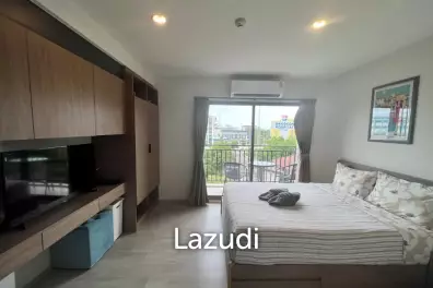 LA CASITA : Studio Condo on 6th Floor