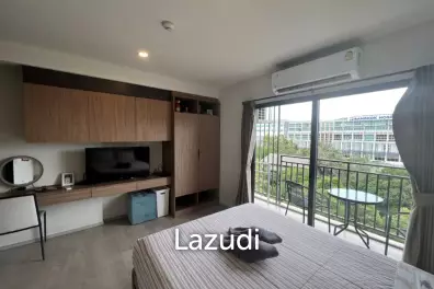LA CASITA : Studio Condo on 6th Floor