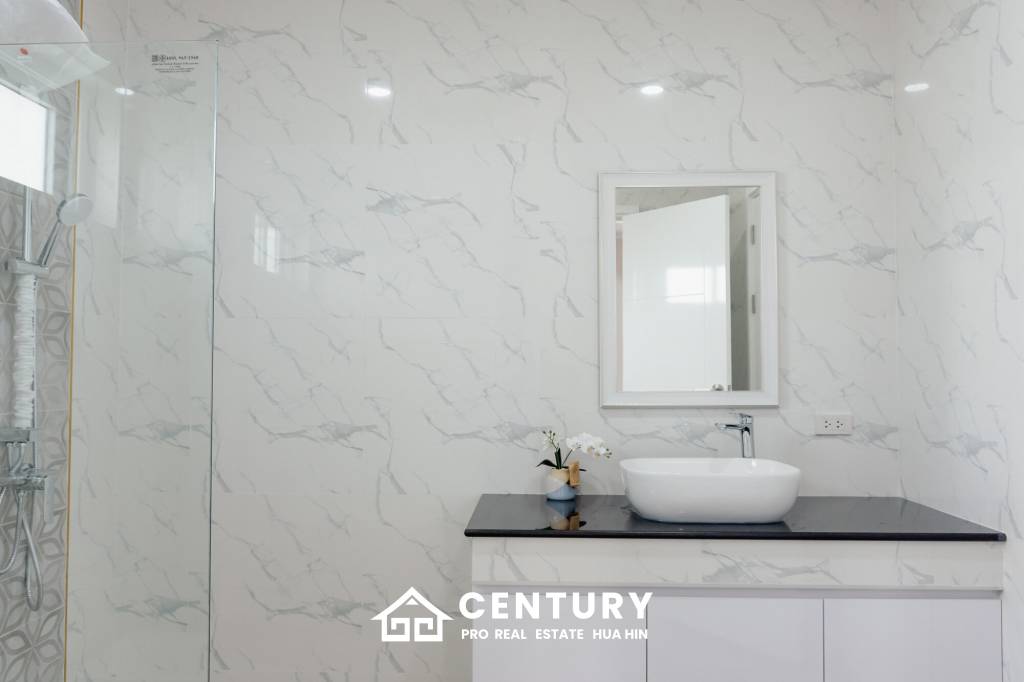 Luxury Detached Villa in Siam Villa 2 Thap Tai