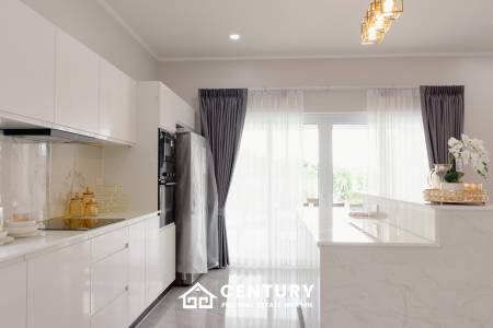 Luxury Detached Villa in Siam Villa 2 Thap Tai