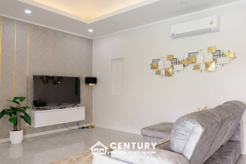 Luxury Detached Villa in Siam Villa 2 Thap Tai