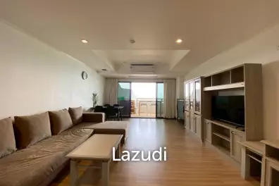 Spacious Studio Room with Scenic Views at Beachfront Cha Am Grand Condotel