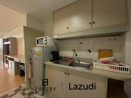 Spacious Studio Room with Scenic Views at Beachfront Cha Am Grand Condotel