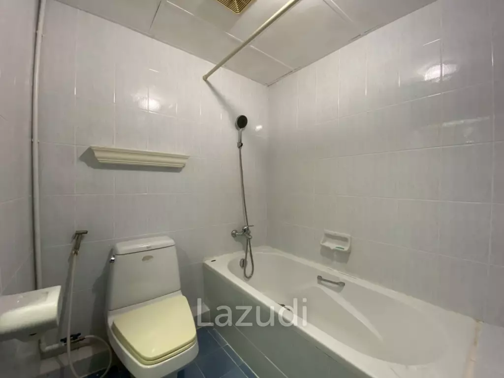 Spacious Studio Room with Scenic Views at Beachfront Cha Am Grand Condotel