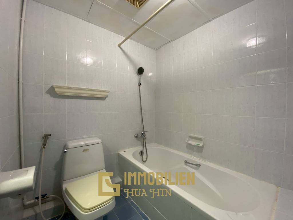 Atemberaubender Meerblick / Holzfußboden / 16. Stock / direkt am Strand